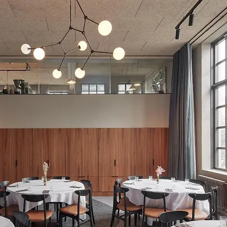 酒店 Grandi By Center 4*